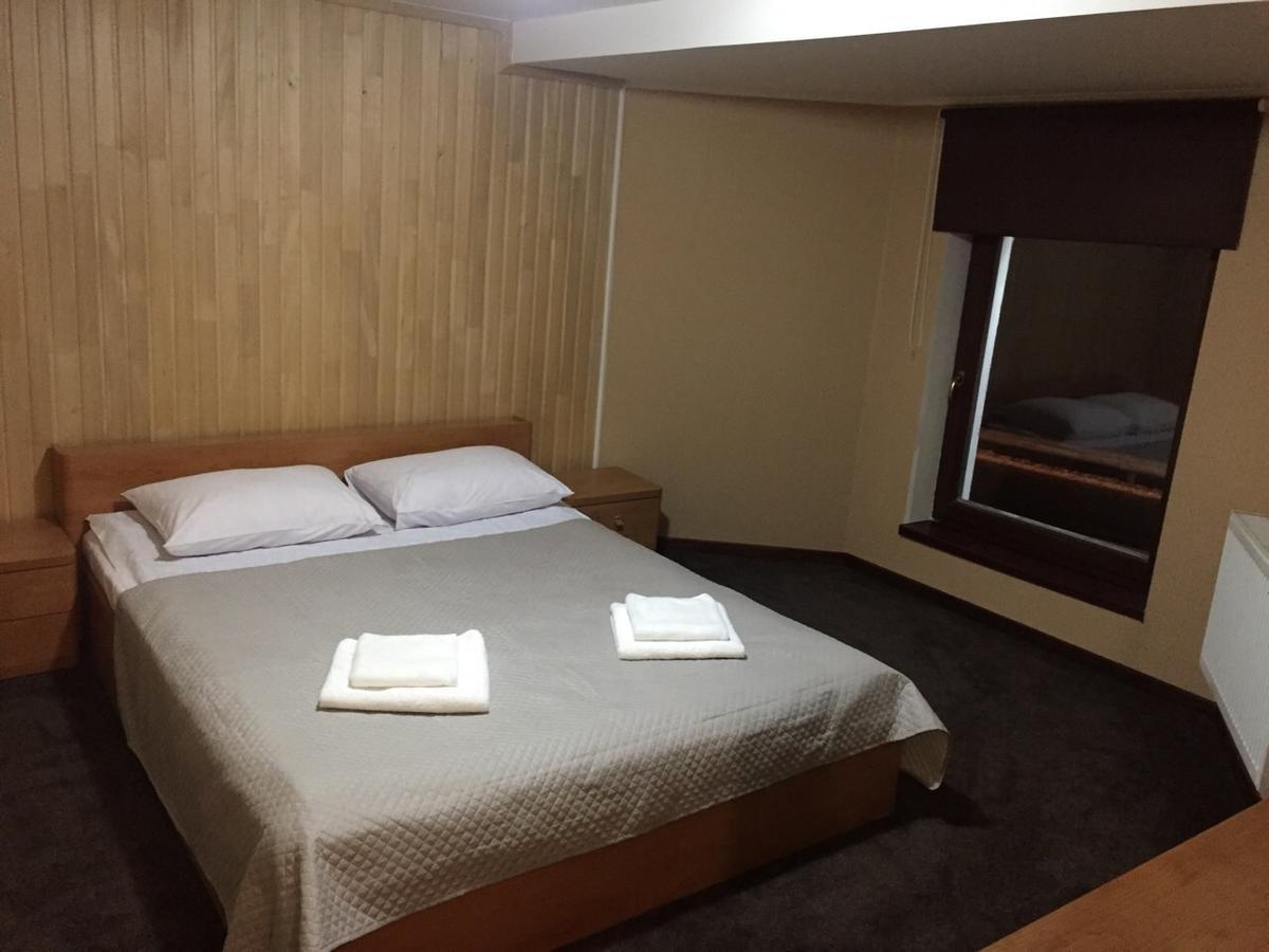 Tranzyt Motel Yablunytsya Esterno foto
